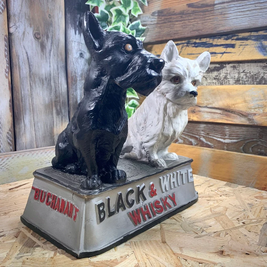 Figurine publicitaire présentoir de comptoir Black & White Scottie ant whitey dog vintage scottish