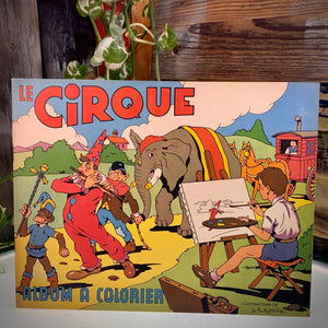 Deux albums à colorier, illustrations de J.A.DUPUICH, éditions de 1952.