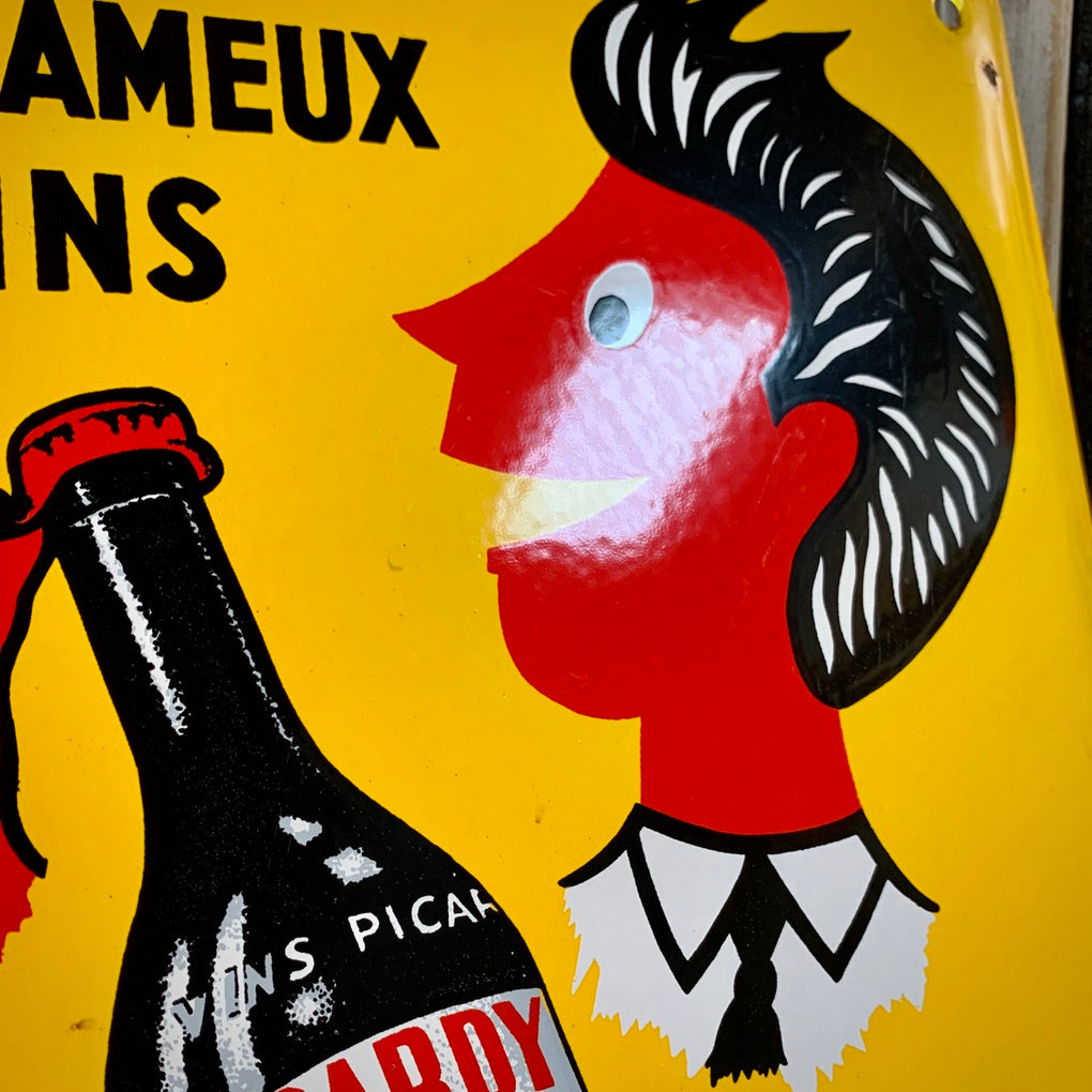 Plaque émaillée publicitaire pour "les fameux vins Picardy". 1950.