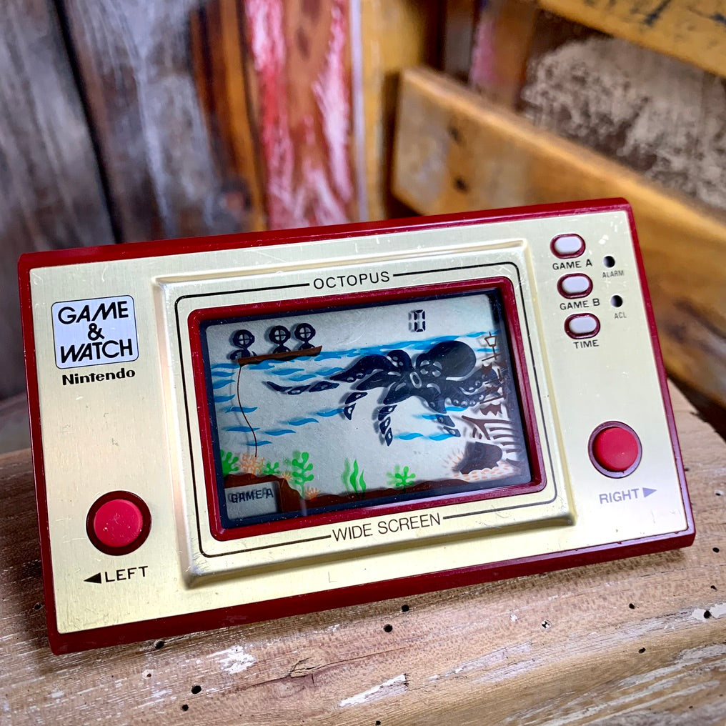 Jeu Nintendo Game & Watch OCTOPUS OC-22 de 1981. Made in Japan.