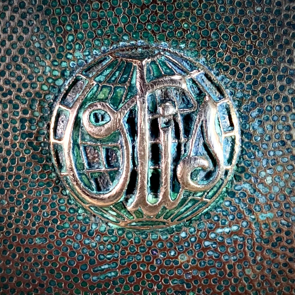 Ancienne plaque en bronze d'ascenseur de la marque Otis. Panel elevator. 1930. Art Déco.